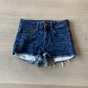 Dark wash American Eagle, size 2, super stretch jean shorts